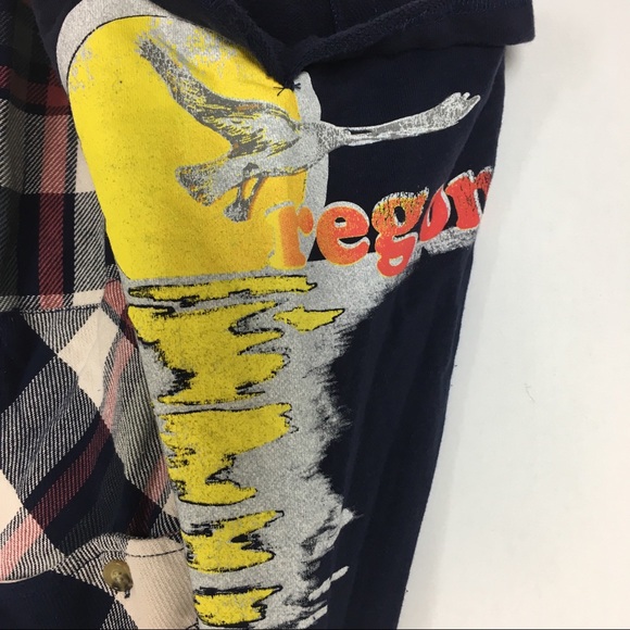 FREE PEOPLE // Oversized Plaid Hooded Shirt - Picture 4 of 7